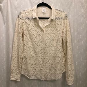 Aritzia Talula Lace Button Up Blouse